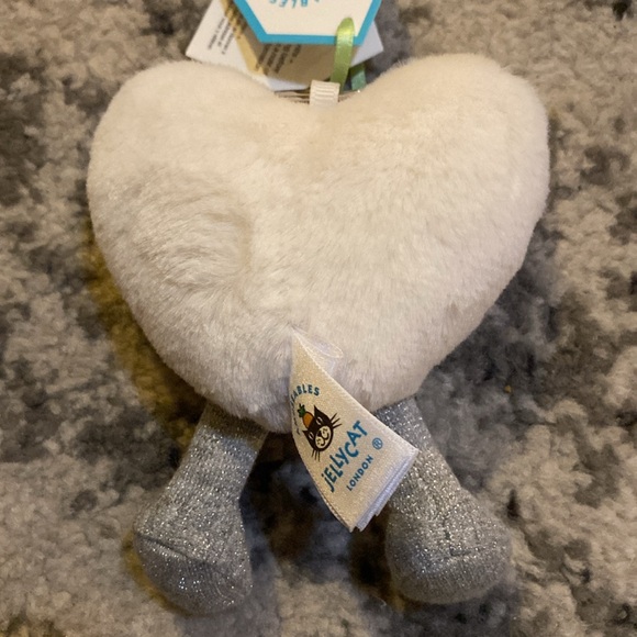 Jellycat Amuseable Heart woven bag charm 13cm - Picture 3 of 4